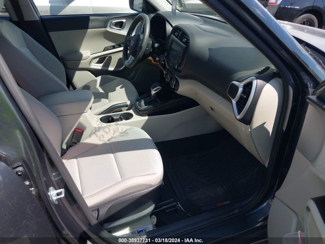 KIA SOUL LX 2020 KNDJ23AU7L7720263 Image 5