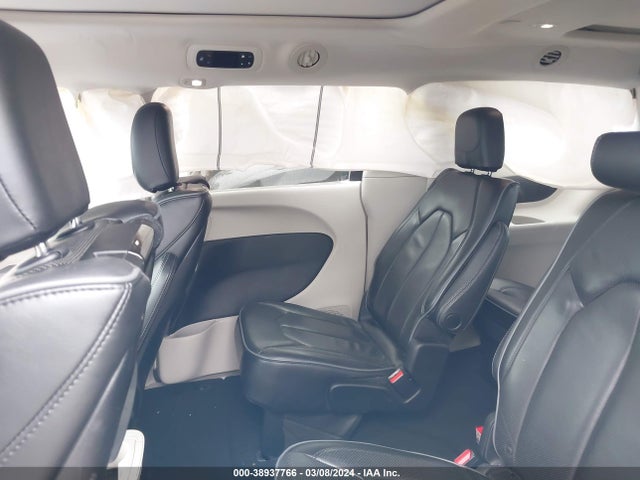 Chrysler Pacifica Limited 2017 2C4RC1GG5HR822138 Image 8