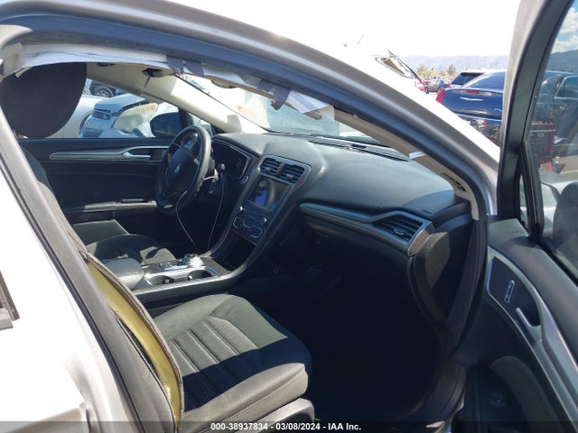 Ford FUSION SE 2019 3FA6P0HD0KR174754 Image 5