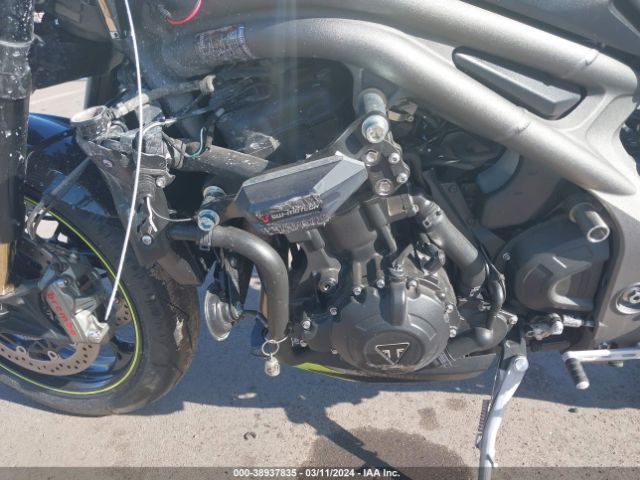 2020 TRIUMPH MOTORCYCLE SPEED TRIPLE SMTN53P43LJ977098 Photo 8