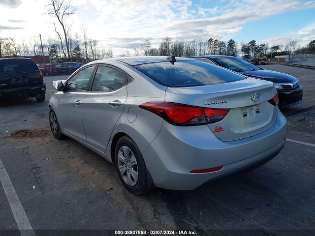 Hyundai ELANTRA SE 2016 5NPDH4AE3GH731580 Image 3