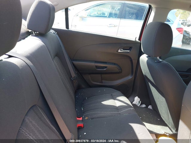 Chevrolet Sonic Lt Auto 2017 1G1JD5SH6H4123386 Image 8