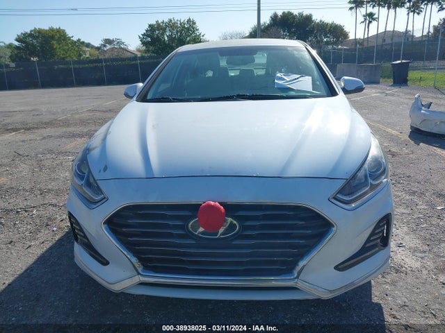Hyundai SONATA SEL 2018 5NPE34AF9JH657293 Image 13