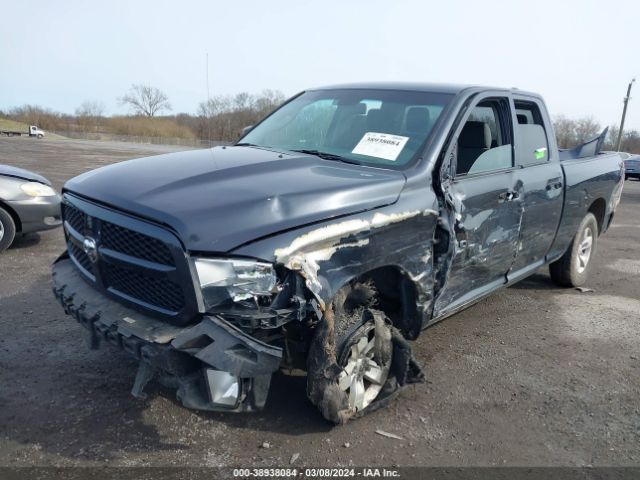 1C6RR7FG9JS261134 RAM 1500 Express Quad Cab 4x4 6'4 Box