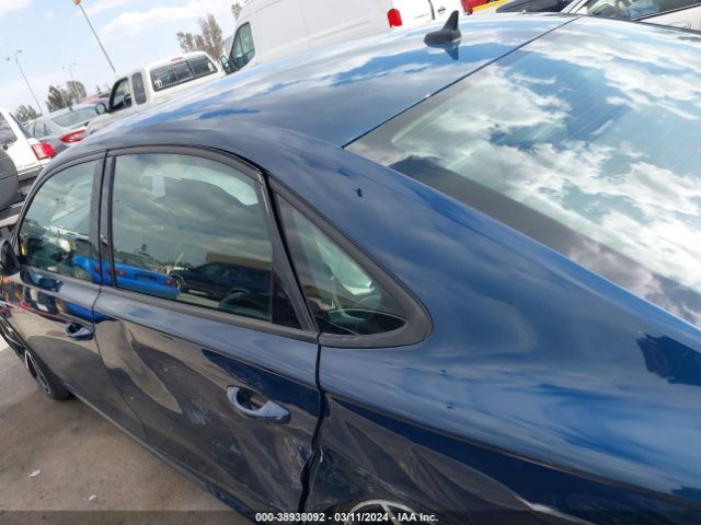 1VWMA7A37MC013460 Volkswagen Passat 2.0t R-line
