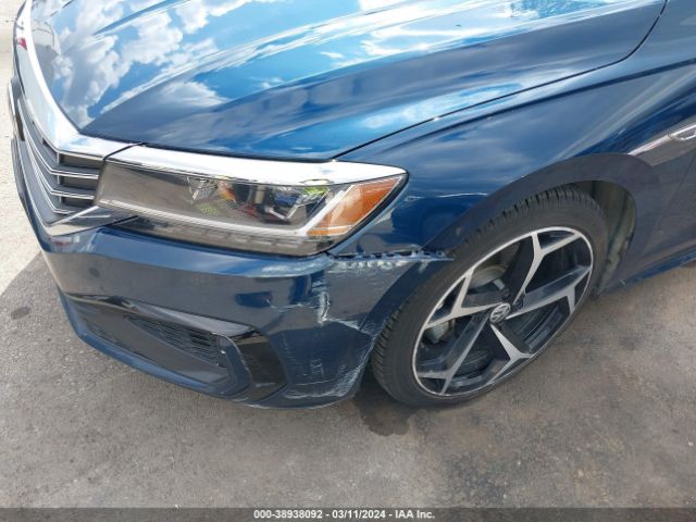 1VWMA7A37MC013460 Volkswagen Passat 2.0t R-line
