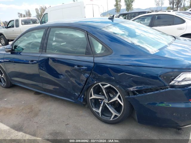 1VWMA7A37MC013460 Volkswagen Passat 2.0t R-line