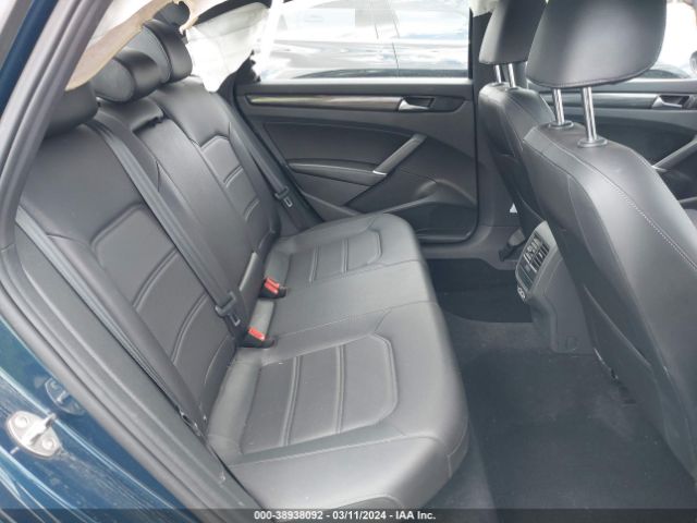 1VWMA7A37MC013460 Volkswagen Passat 2.0t R-line