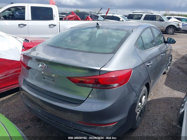 5NPD84LF7JH374689 Hyundai mpi nu