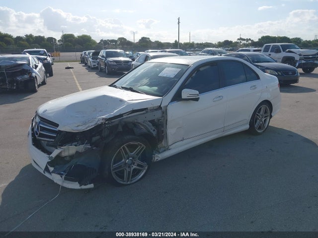 WDDGF4HB9EA916418 Mercedes-Benz C 250 Luxury/sport
