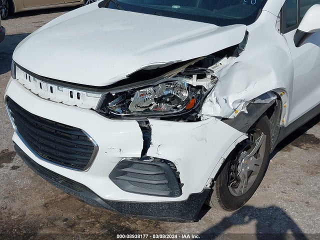 Chevrolet TRAX LS 2017 KL7CJKSB1HB204193 Image 6