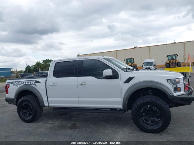 Ford F-150 Raptor 2018 1FTFW1RG6JFA06608 Image 13
