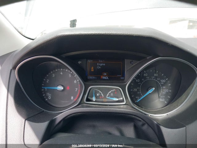 Ford FOCUS SE 2017 1FADP3F26HL214322 Image 7