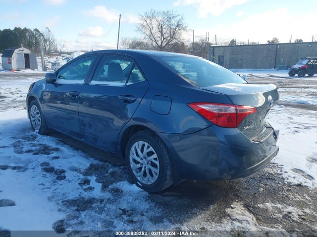 Toyota COROLLA LE 2017 2T1BURHE9HC877234 Image 3