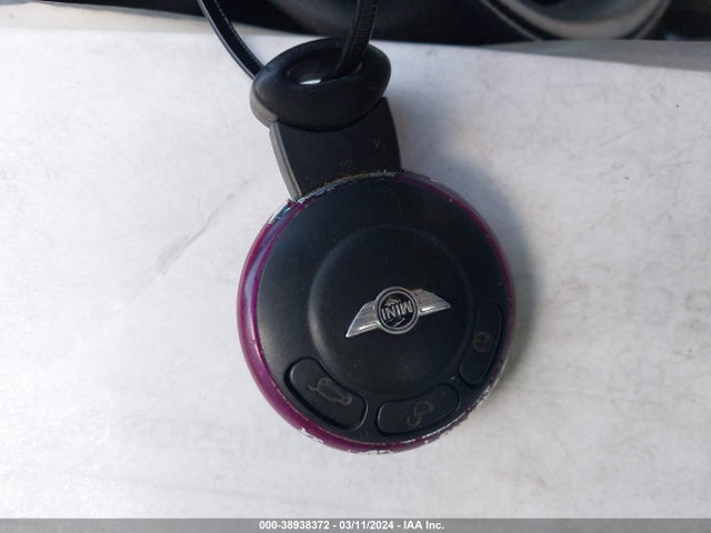 2007 MINI COOPER S WMWMF73577TT83991 Photo 10