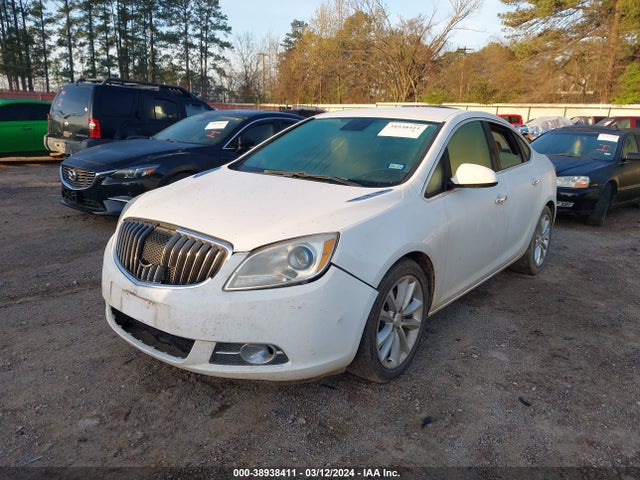 Buick Verano 2014 1G4PP5SK6E4110343 Image 2