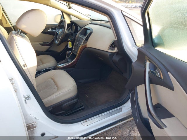 Buick Verano 2014 1G4PP5SK6E4110343 Image 5