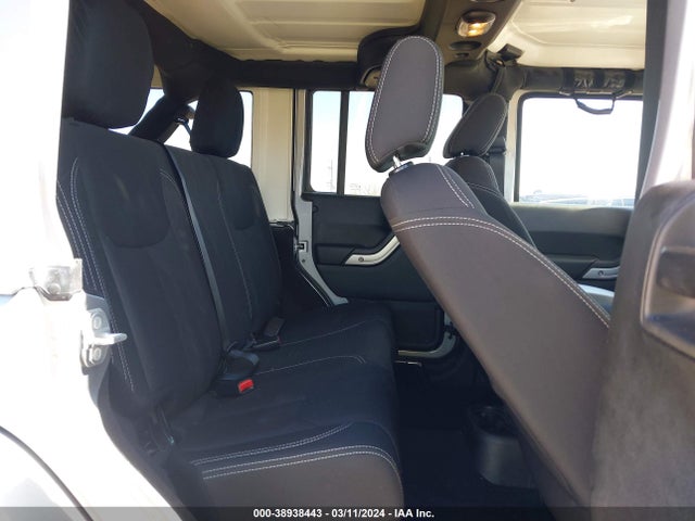 1C4BJWEG7JL898711 Jeep Wrangler Jk Unlimited Sahara 4x4