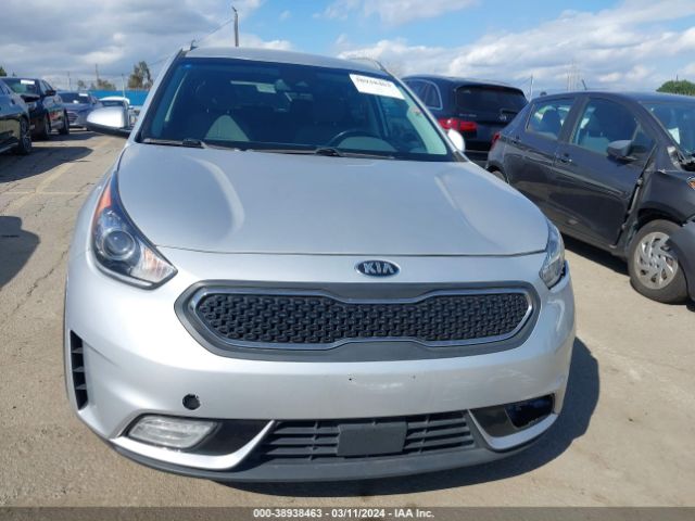 KNDCB3LCXK5345220 KIA NIRO LX