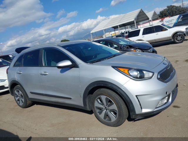 KNDCB3LCXK5345220 KIA NIRO LX