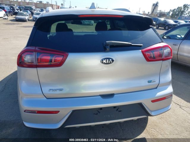 KNDCB3LCXK5345220 KIA NIRO LX