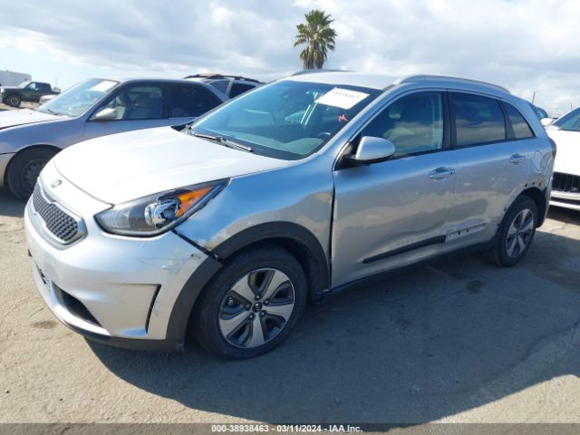 KNDCB3LCXK5345220 KIA NIRO LX