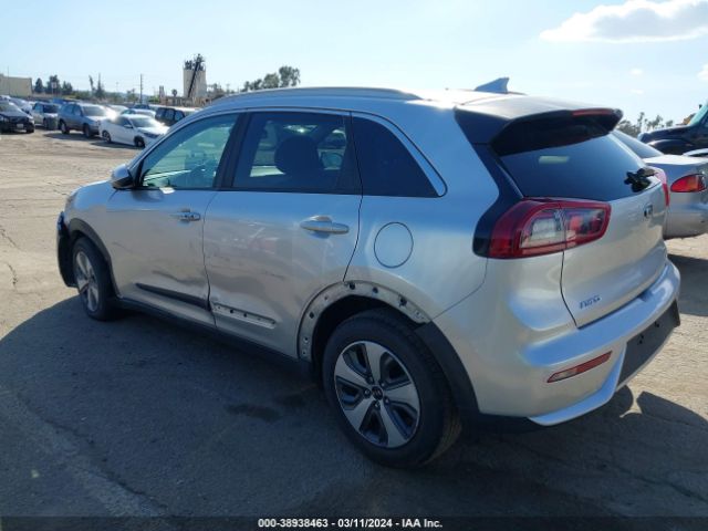 KNDCB3LCXK5345220 KIA NIRO LX