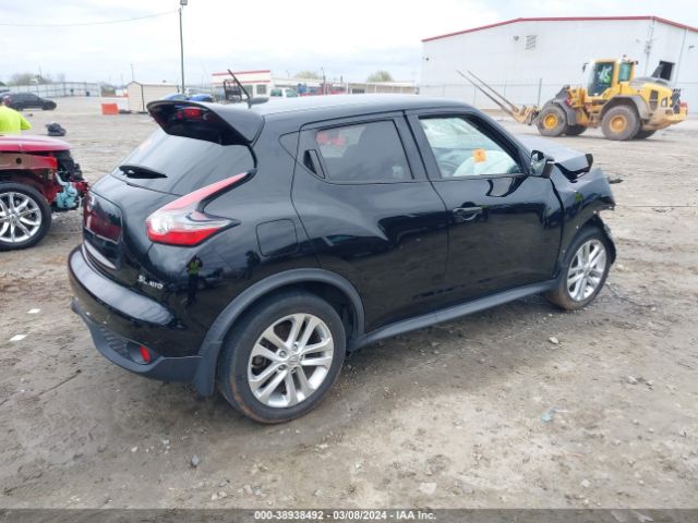JN8AF5MV7FT556162 Nissan Juke Sl