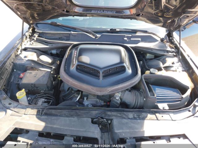 2C3CDZFJ1GH165913 Dodge Challenger 392 Hemi Scat Pack Shaker