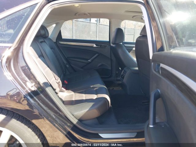 1VWBA7A37JC050348 Volkswagen Passat 2.0t Se
