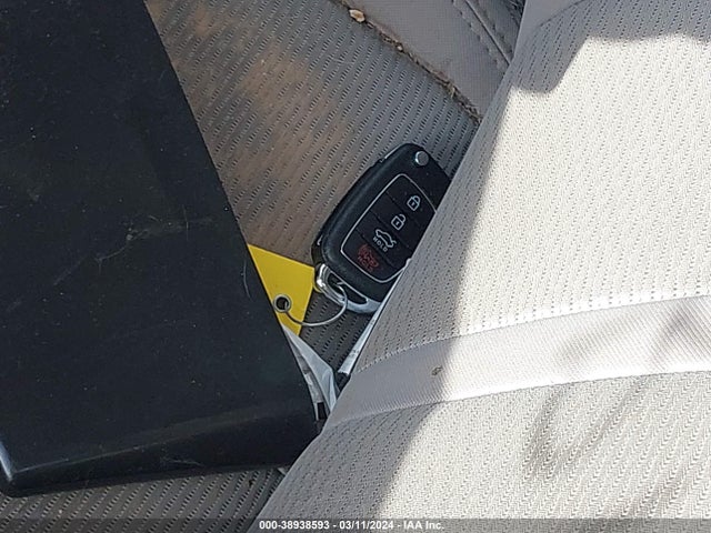 Hyundai SONATA SE 2018 5NPE24AFXJH646046 Image 11