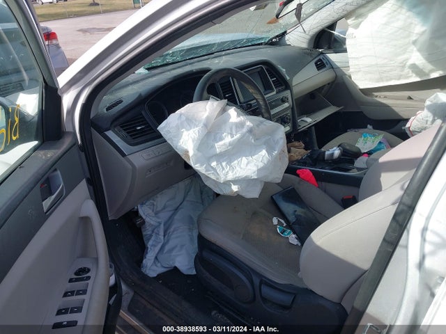 Hyundai SONATA SE 2018 5NPE24AFXJH646046 Image 5