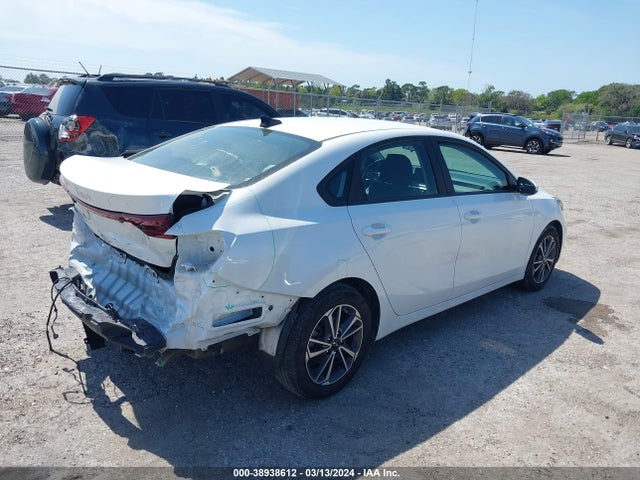 KIA Forte Lxs 2022 3KPF24AD7NE456752 Image 4