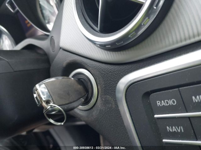 WDCTG4GB8HJ337748 Mercedes-Benz Gla 250 4matic