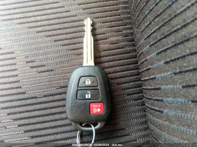 JTLZE4FE9FJ071403 Scion XB