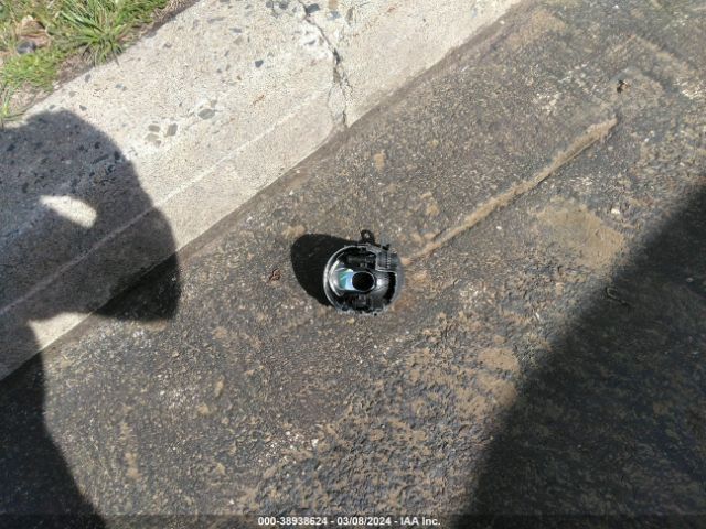JTLZE4FE9FJ071403 Scion XB