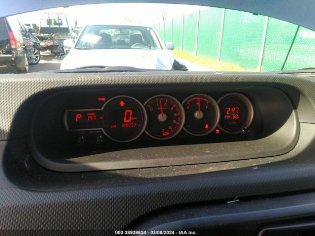 JTLZE4FE9FJ071403 Scion XB