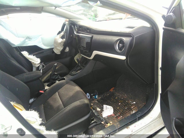 Toyota COROLLA IM 2018 JTNKARJE5JJ576470 Image 5