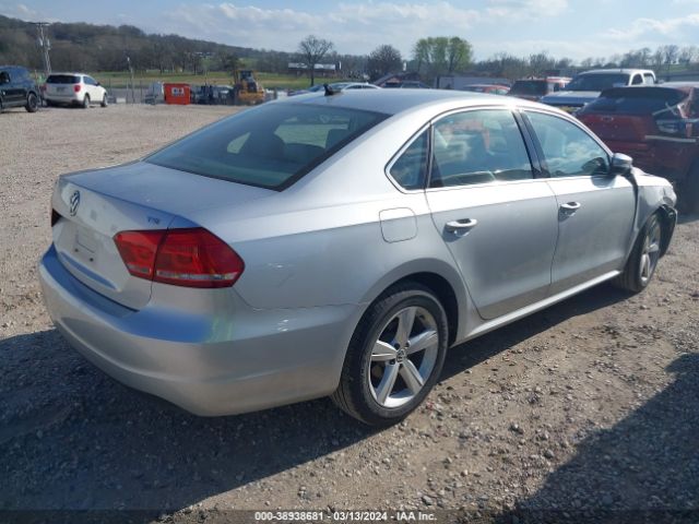 1VWAS7A32FC090224 Volkswagen Passat 1.8t Limited Edition