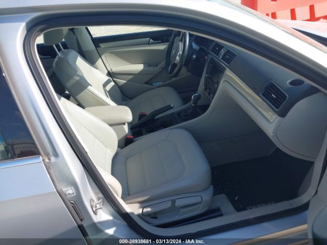 1VWAS7A32FC090224 Volkswagen Passat 1.8t Limited Edition