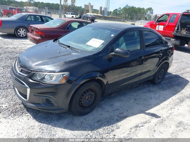 Chevrolet Sonic Ls Auto 2017 1G1JB5SH7H4177477 Image 2