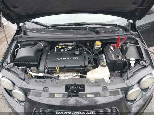 Chevrolet Sonic Ls Auto 2015 1G1JA5SH4F4106107 Image 10