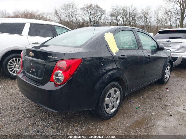 Chevrolet Sonic Ls Auto 2015 1G1JA5SH4F4106107 Image 4