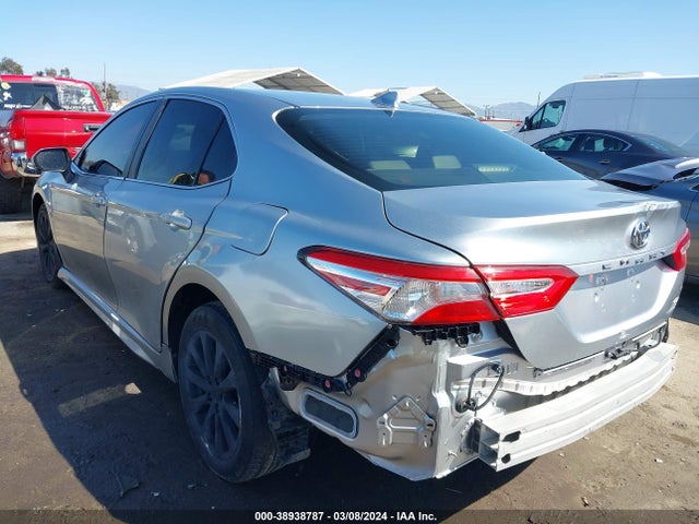 Toyota CAMRY SE 2022 4T1G11AK3NU670526 Image 3