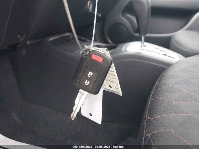ML32AUHJ6RH003853 Mitsubishi MIRAGE ES