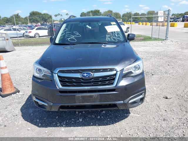 Subaru Forester Touring 2018 JF2SJAWC1JH519334 Image 11