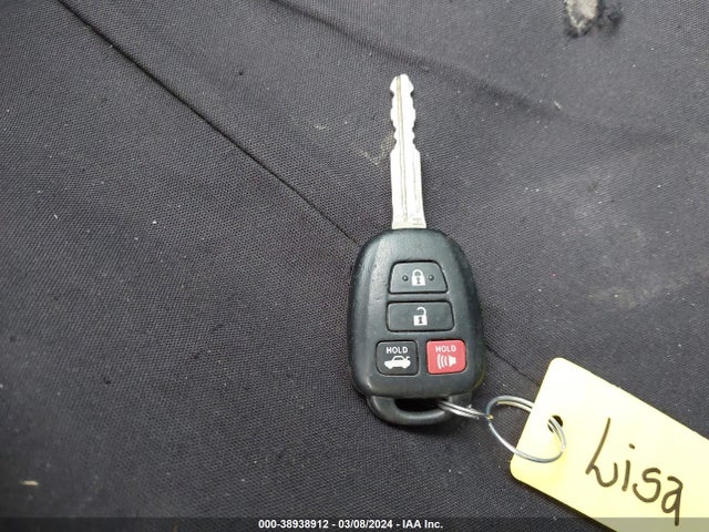 Toyota COROLLA LE 2019 5YFBURHE1KP861956 Image 11