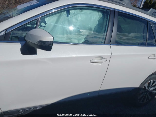 Subaru Outback 2.5i Limited 2015 4S4BSAJCXF3241357 Image 15