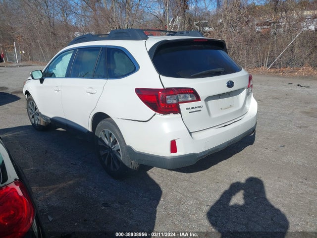 Subaru Outback 2.5i Limited 2015 4S4BSAJCXF3241357 Image 3