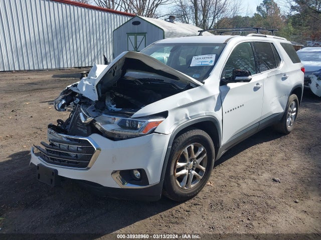 Chevrolet Traverse 1lt 2018 1GNERGKW6JJ108759 Image 2